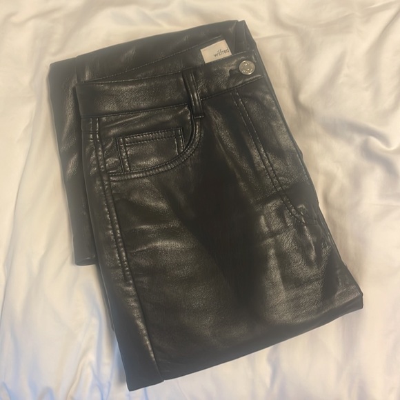 Melina Vegan Leather Pant | Aritzia | 4 - Picture 7 of 9